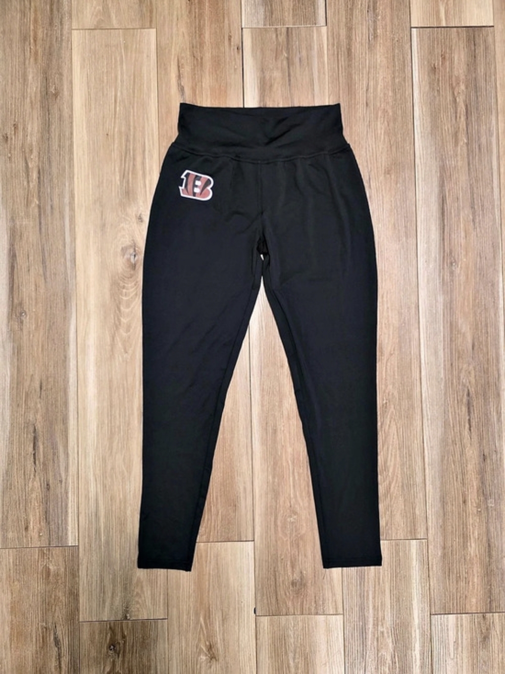 NFL Team Apparel Cincinnati Bengals Black Leggings
